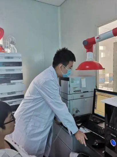 我的返家乡实践故事 兰大学子返乡开展药企实习 志愿服务 垃圾问题调研等实践活动